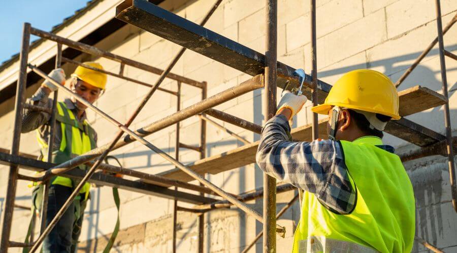 Professional residential roofers in Queens Village, NY